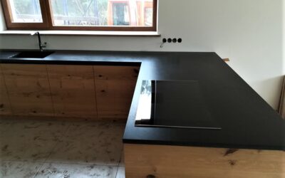 NERO ASSOLUTO ZIMBABWE satyna