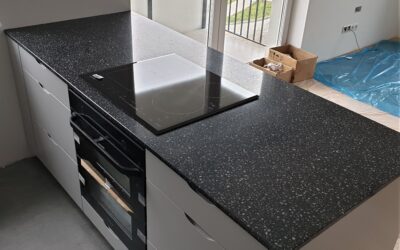 TECHNISTONE TERAZZO BLACK poler