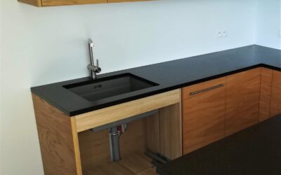 NERO ASSOLUTO satyna