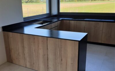 NERO ASSOLUTO satyna