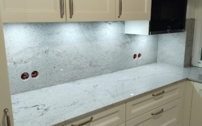 GRANIT KASHMIR SILVER poler