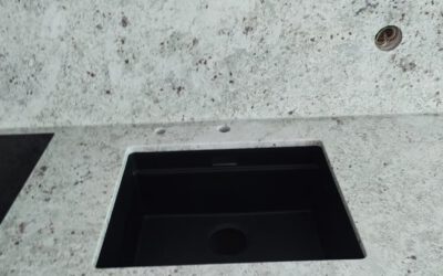 GRANIT COLONIAL WHITE poler