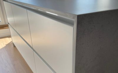 CAESARSTONE Airly Concrete Grey